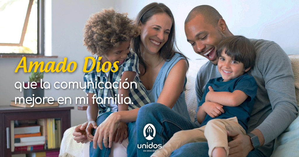 Oración para mejorar la comunicación familiar