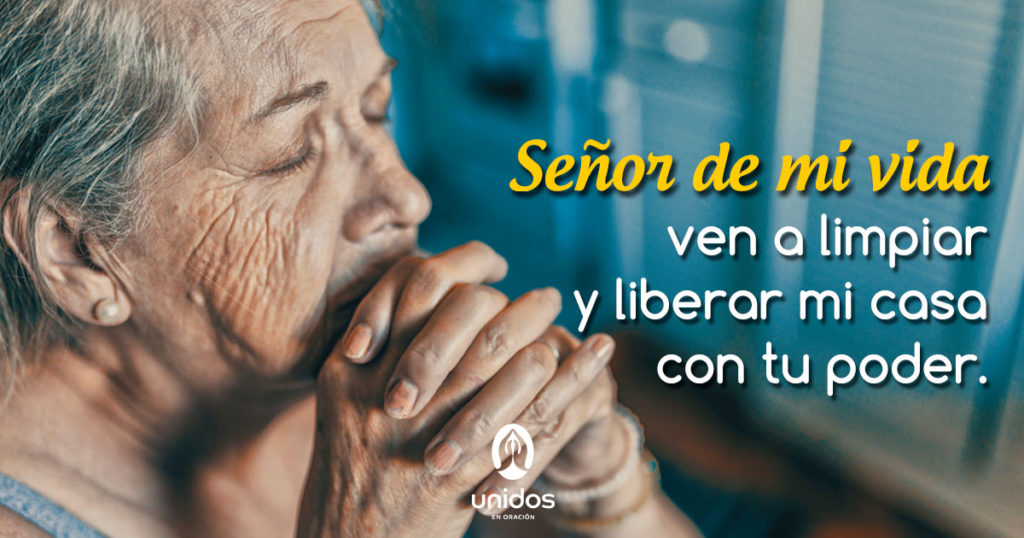 Oración para limpiar y liberar la casa